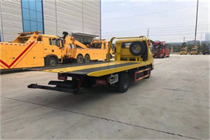 广昌非事故拖车